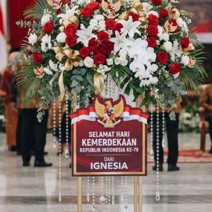 Karangan Bunga Presidential Mewah Kokoh & Kuat Untuk Pimpinan